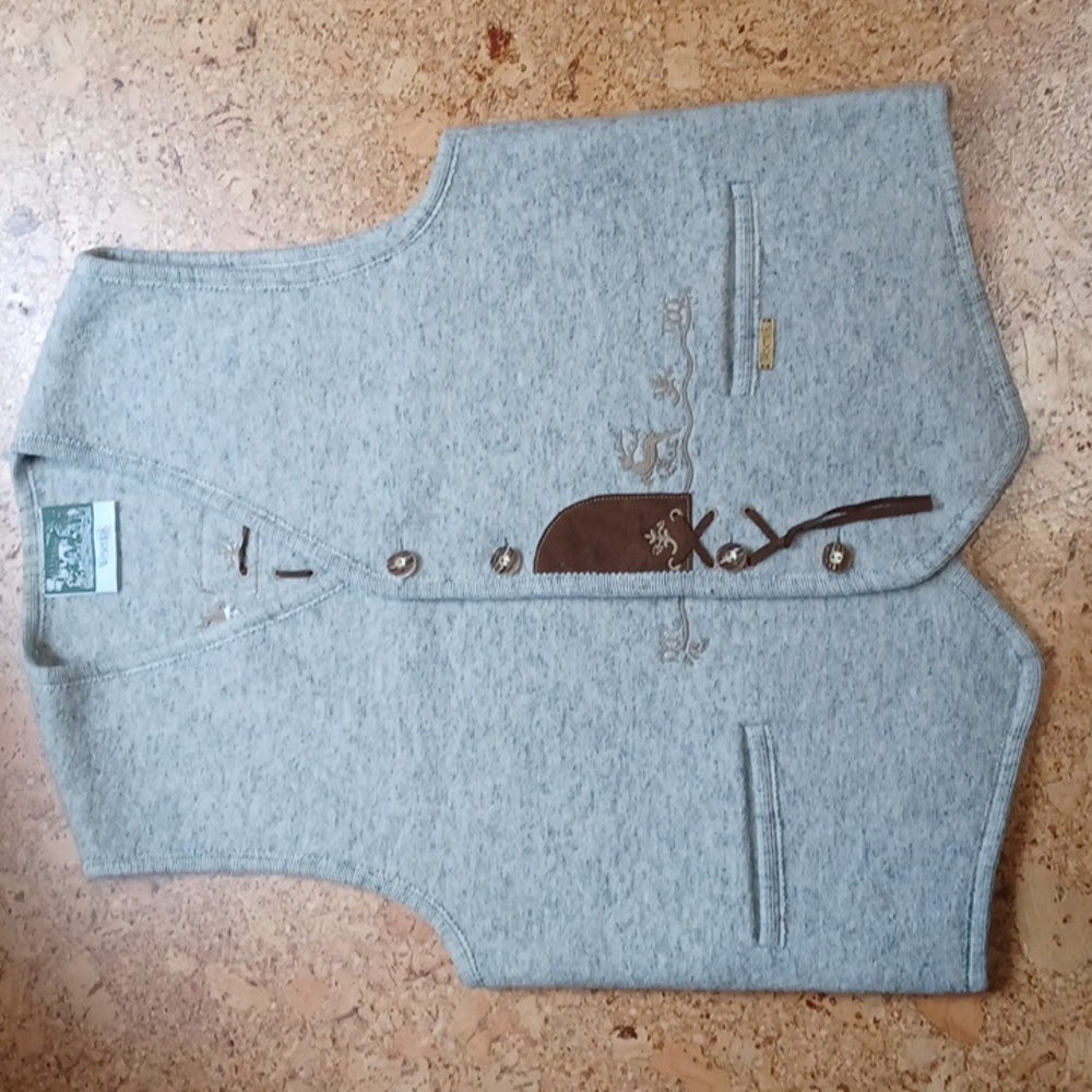 Wesenjak Tirol Austrian Pure Wool Mottled Gray Waistcoat W/ Stag Motif Size XL